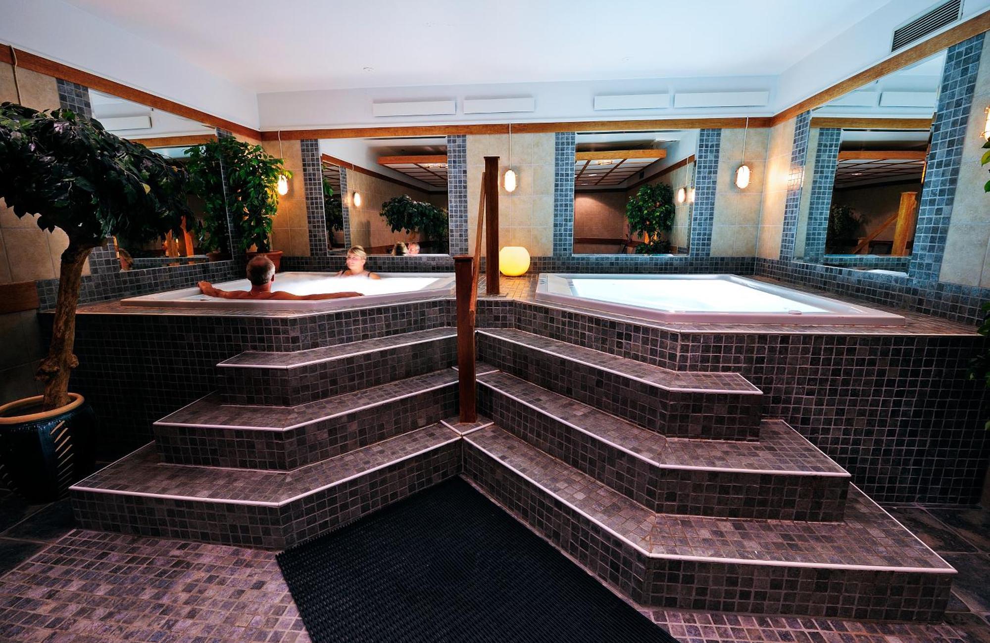 Hotell Hoegland Nassjo Bagian luar foto